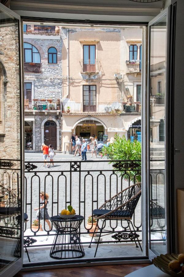 Castalia Apartments & Rooms Duomo Taormina Exteriér fotografie